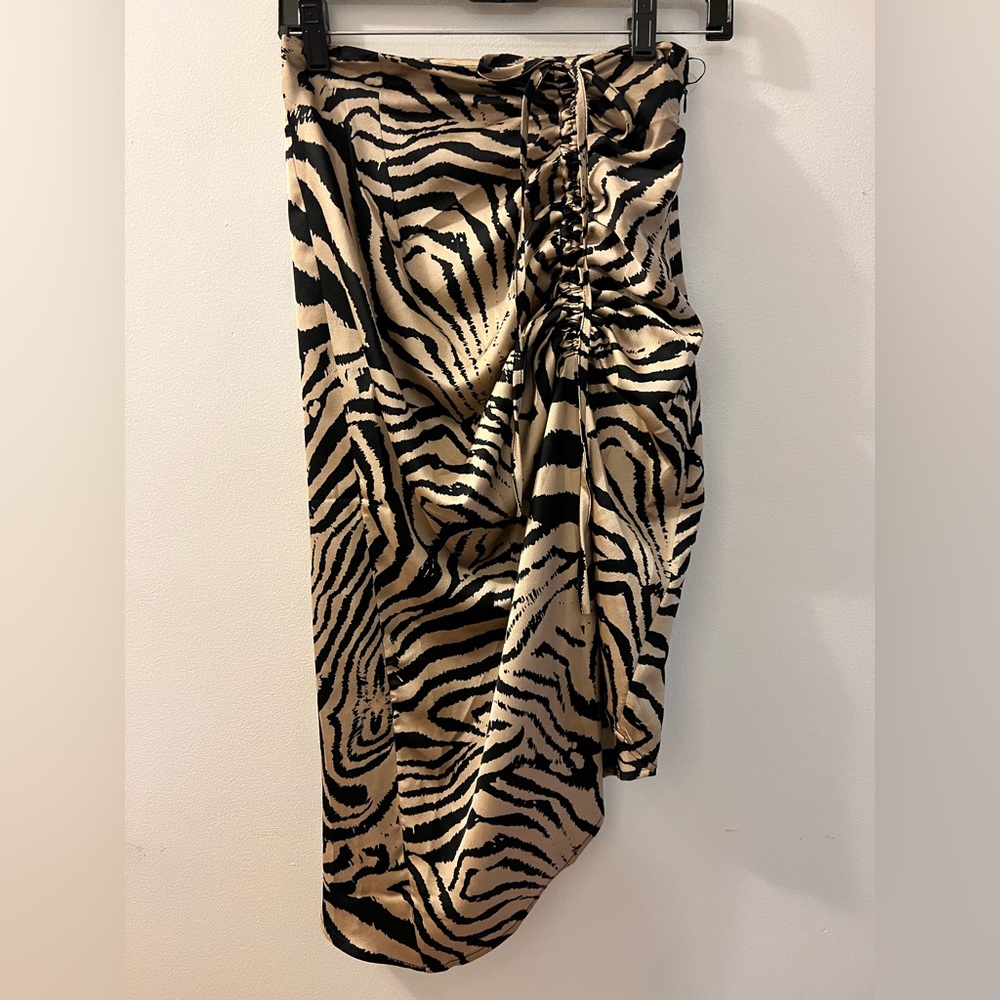 Ruched skirt